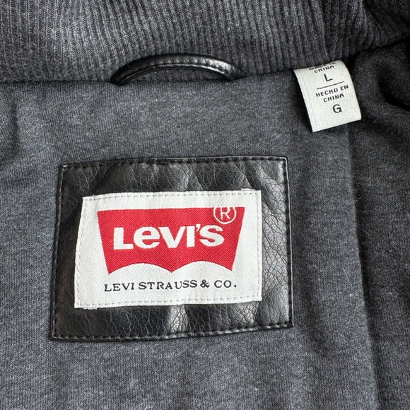Levi’s Strauss & Co Faux Leather Hoodie Lined Trucker Bomber Jacket Black Size L - Picture 13 of 16